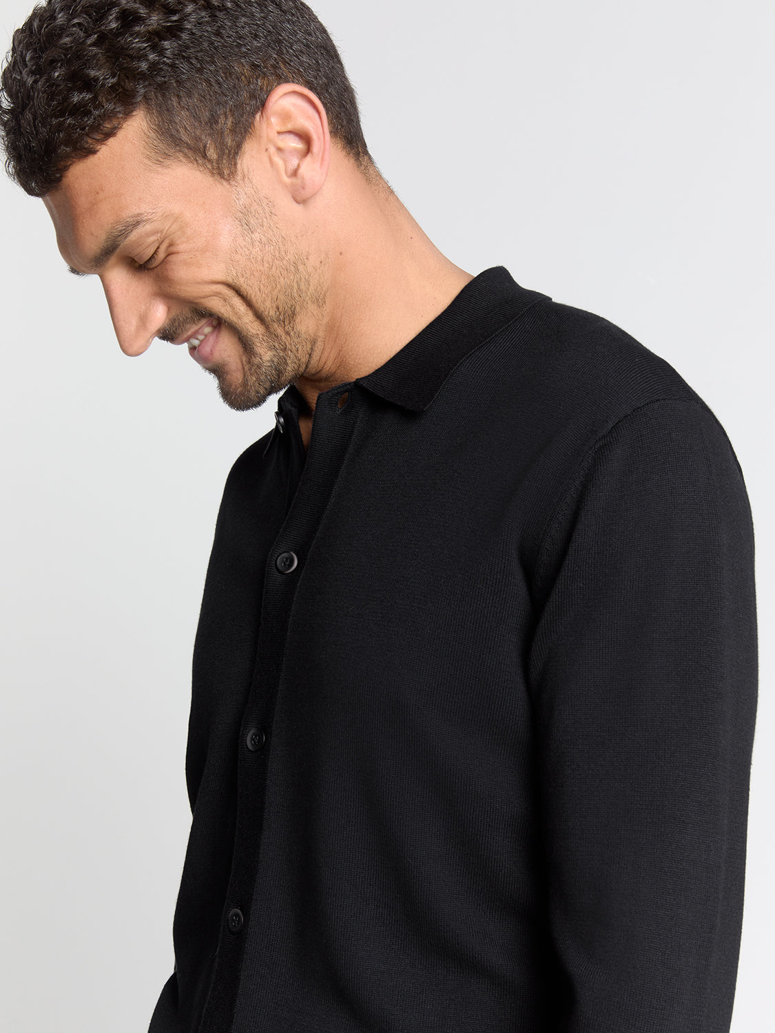 Vest met knoopsluiting | Zwart