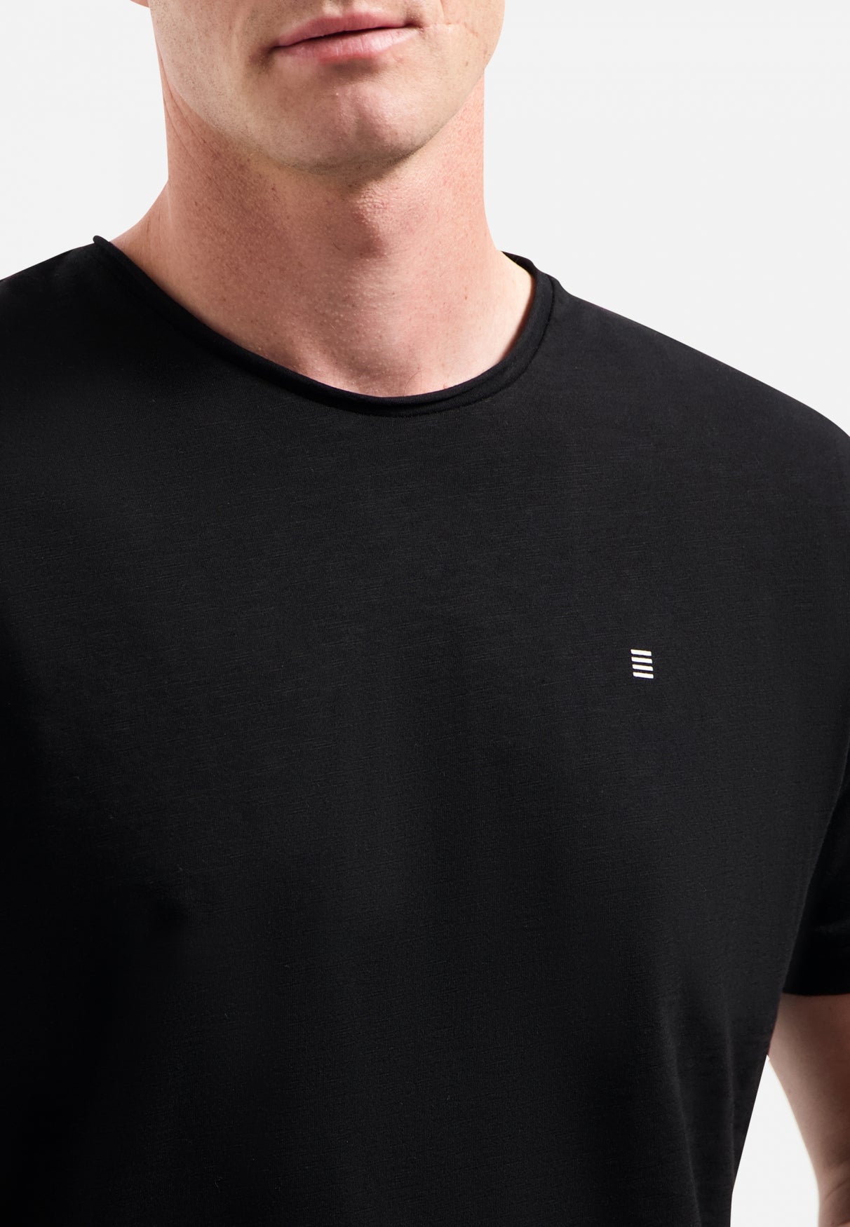 Timeless Basics Ronde Hals  T-shirt | Black