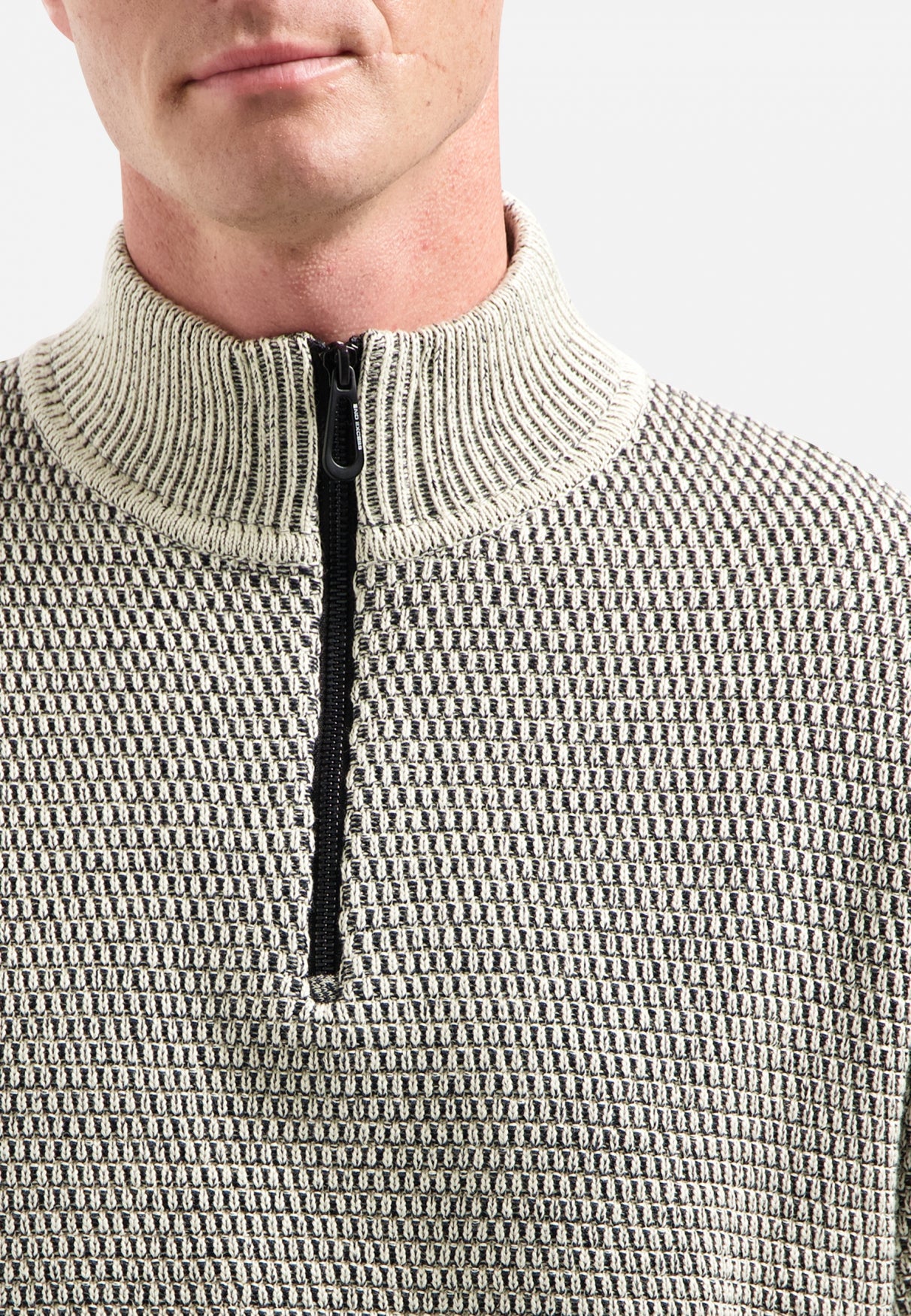 Melange half-zip jumper | Stone