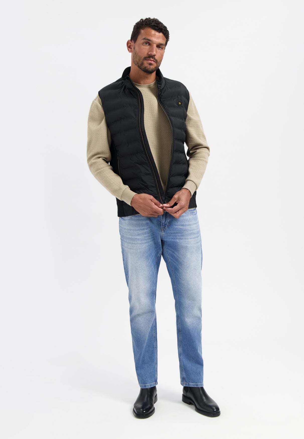 Padded bodywarmer | Black