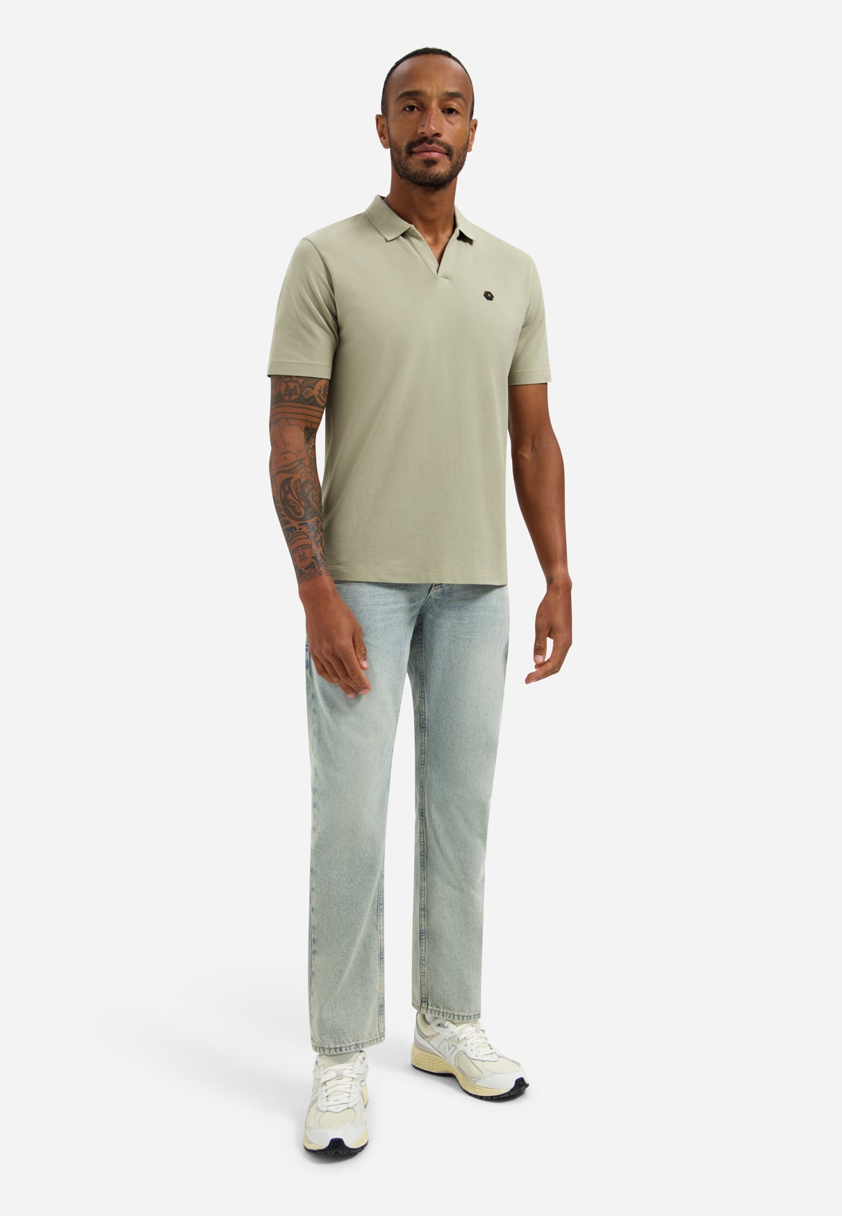 Basis polo met V-hals | Taupe
