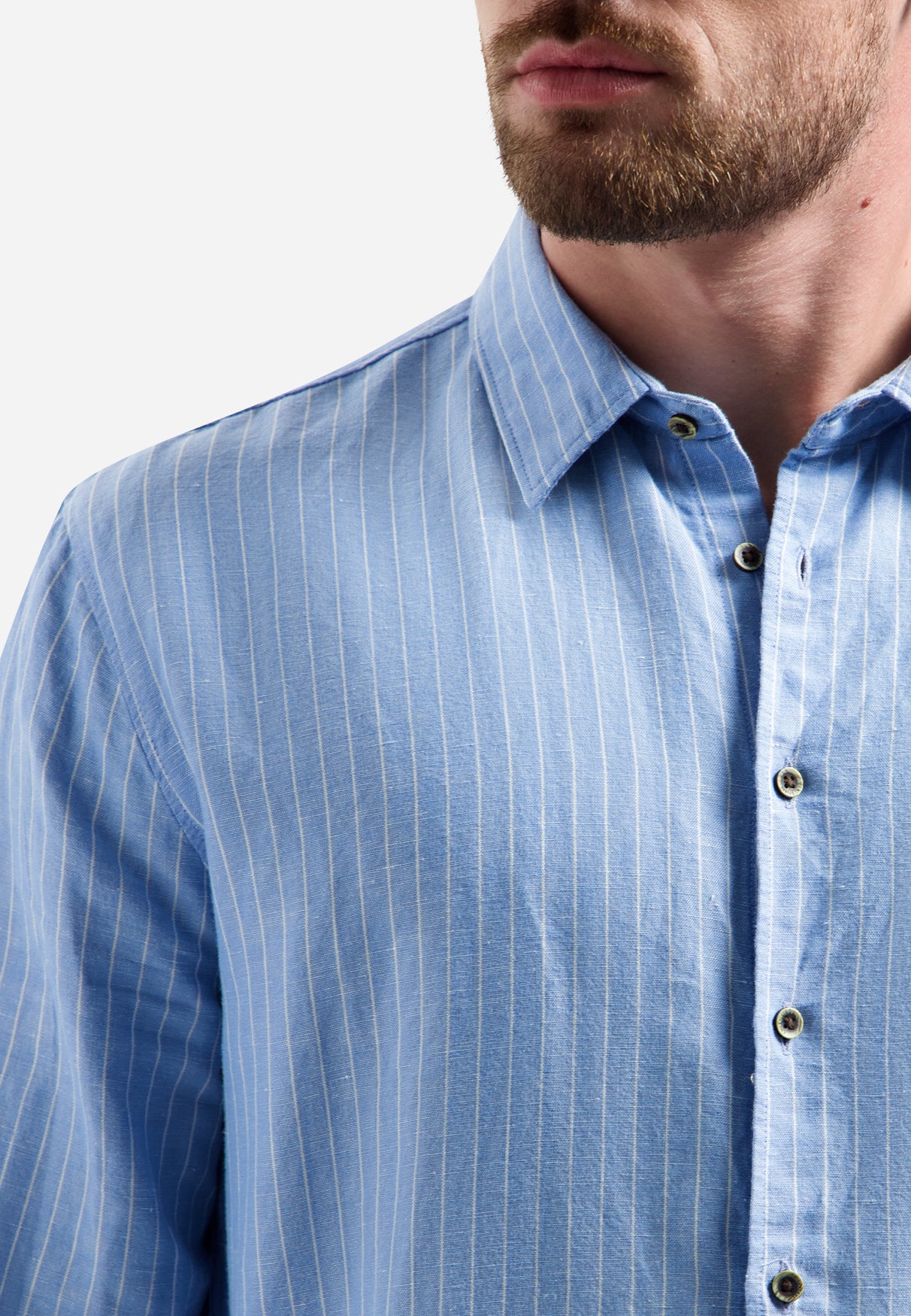 Shirt van linnenmix met fijne strepen | Blauw