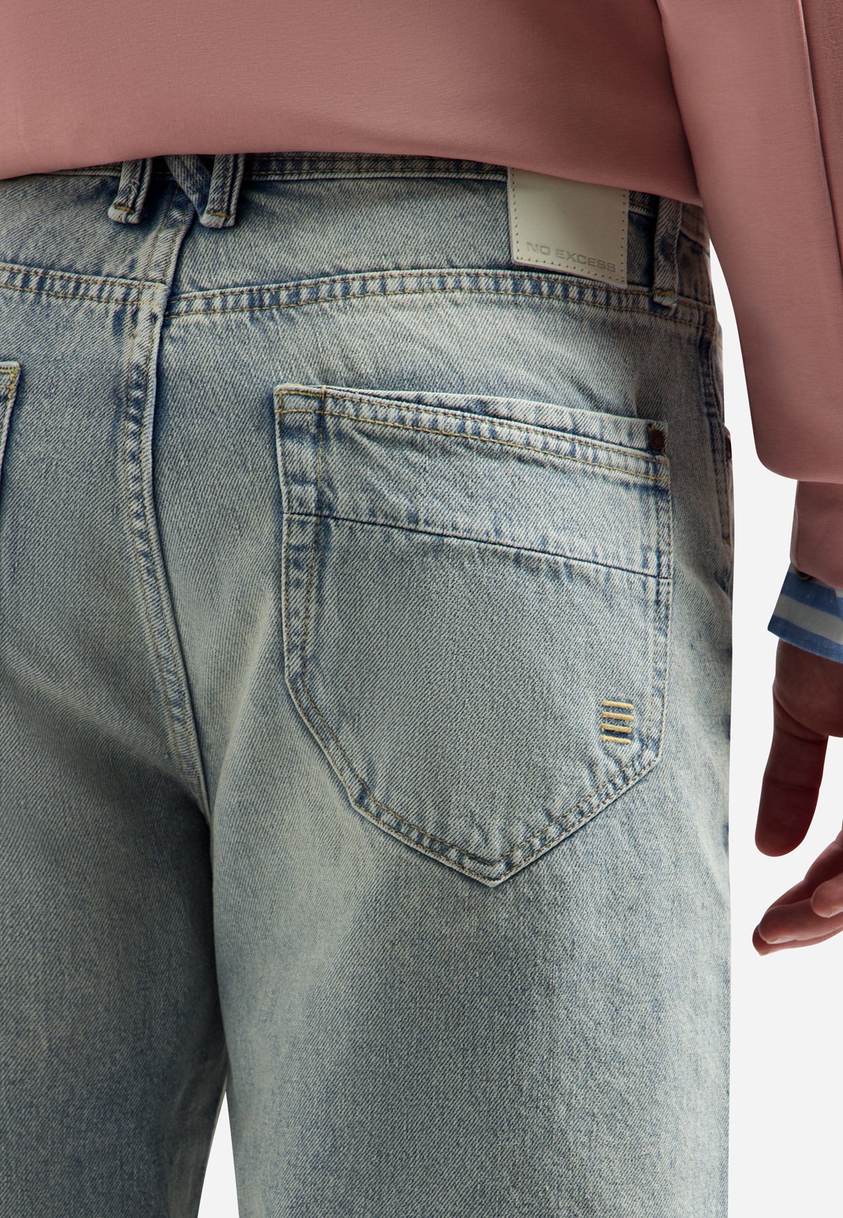 Relaxed denim short | Stone Used Denim