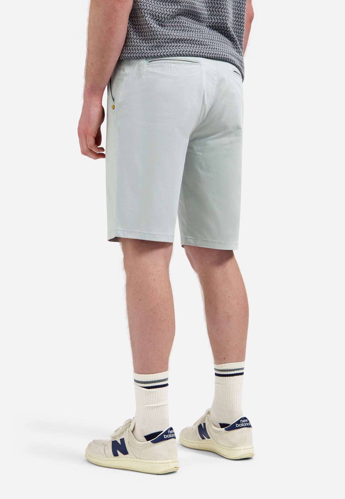 Stretch chino shorts | Misty Green
