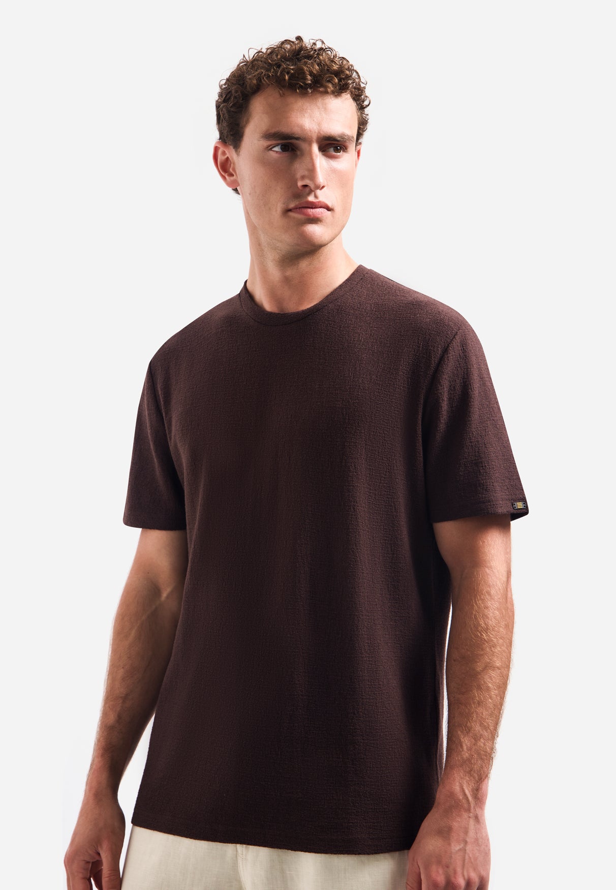 T-shirt met ronde hals en korte mouwen | Dark Brown
