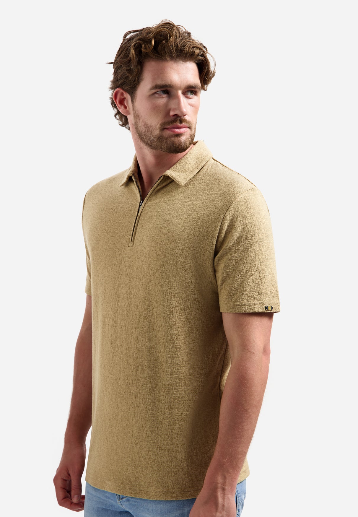 V-hals polo met korte mouwen en ritssluiting | Sand