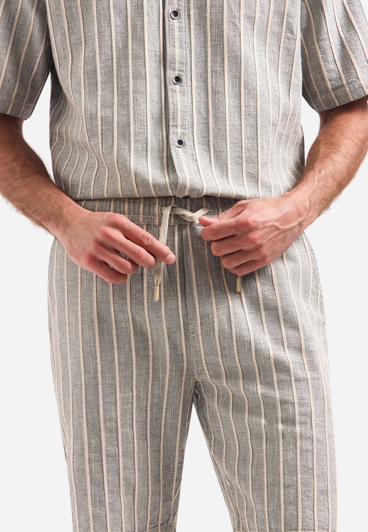 Gestreepte cargo shorts met trekkoord | Sand