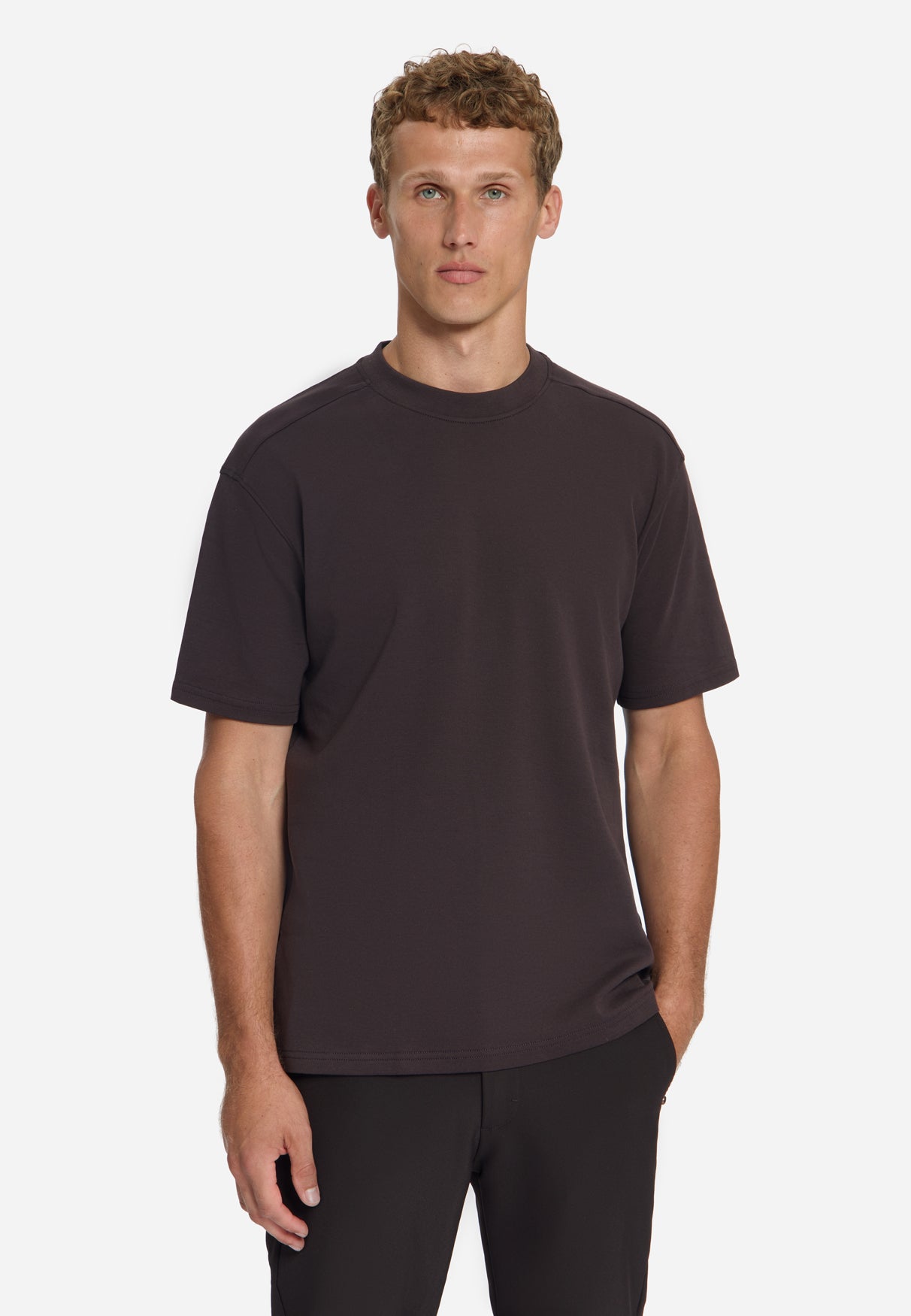 Interlock T-shirt | Dark Brown
