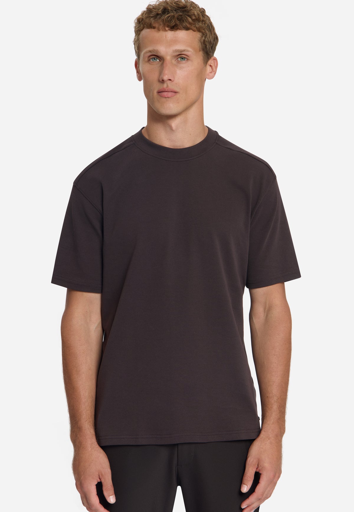 Interlock T-shirt | Dark Brown