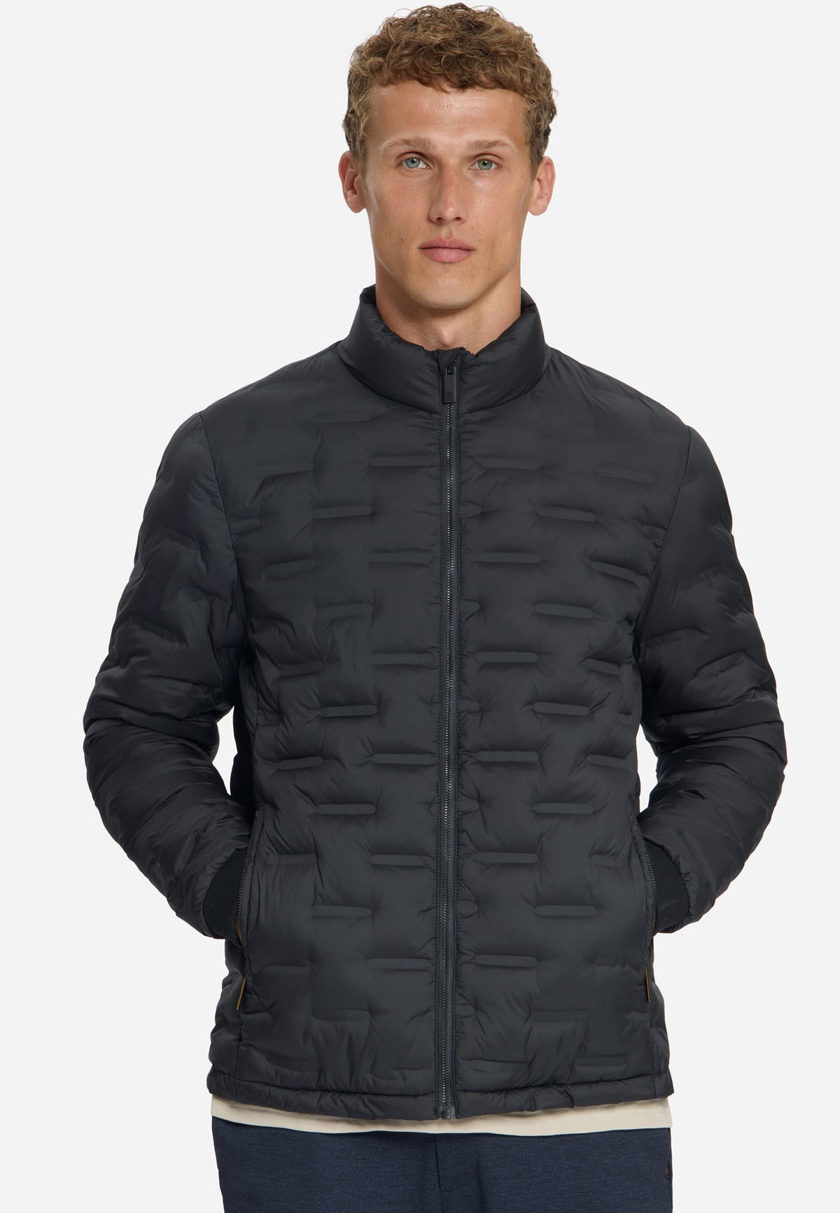 Gevoerde Tussenjas | Black