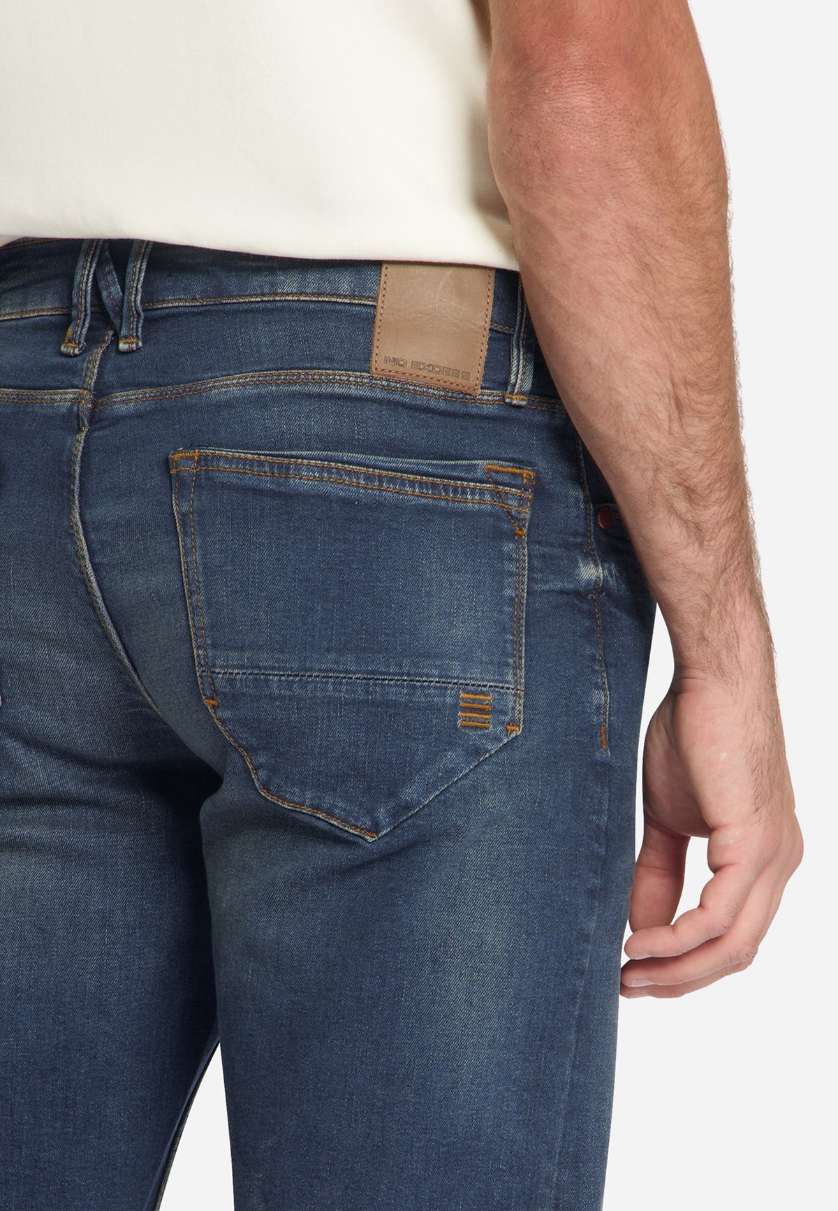 Denim met een relaxed fit | Dirty Used Denim